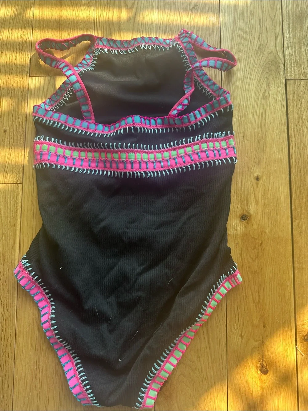 Platinum Swimwear Solange Ferrarini Embroidered Trim One Piece Swimsuit Size 6-8